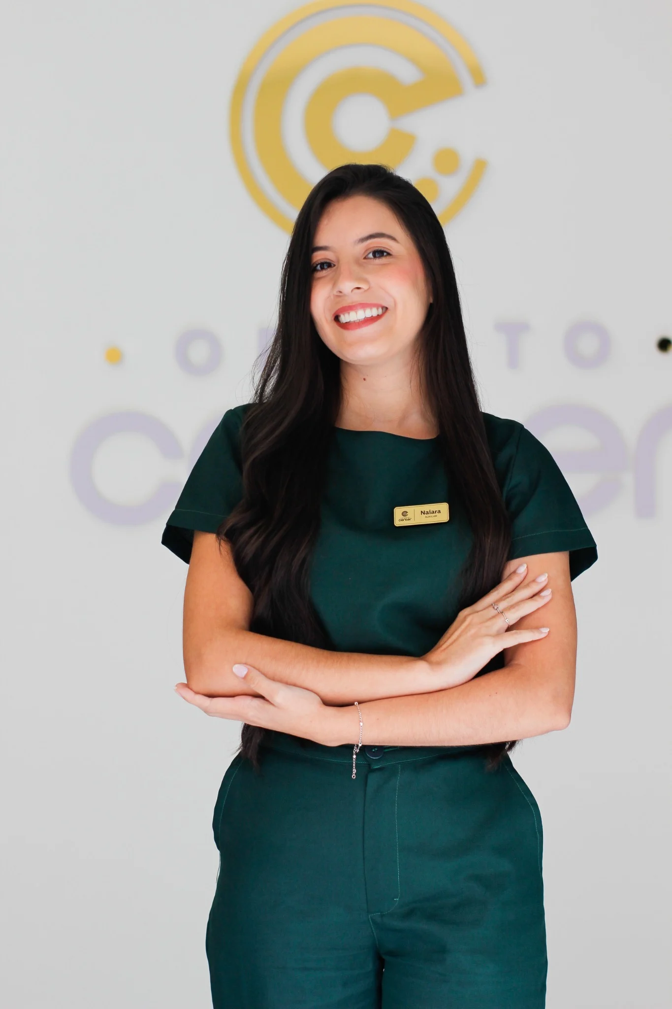 Nayara, auxiliar da Odonto Center